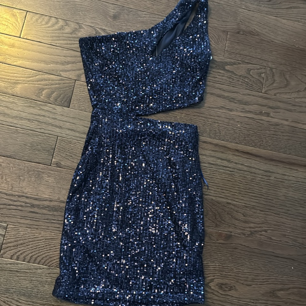 Windsor blue sequin cutout dress new